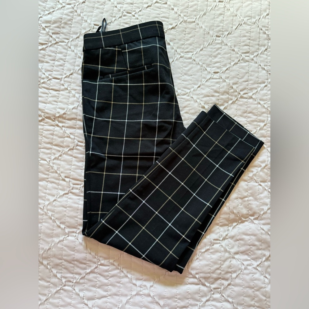 Amanda + Chelsea striped pant.